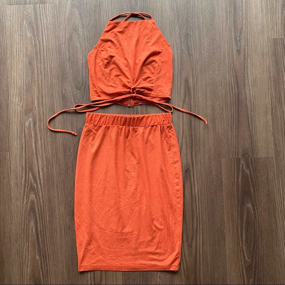 Two piece crop and skirt set / orange fall